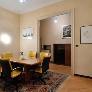 ampio-appartamento-milano-centro-crocetta.it-lombardy.com/