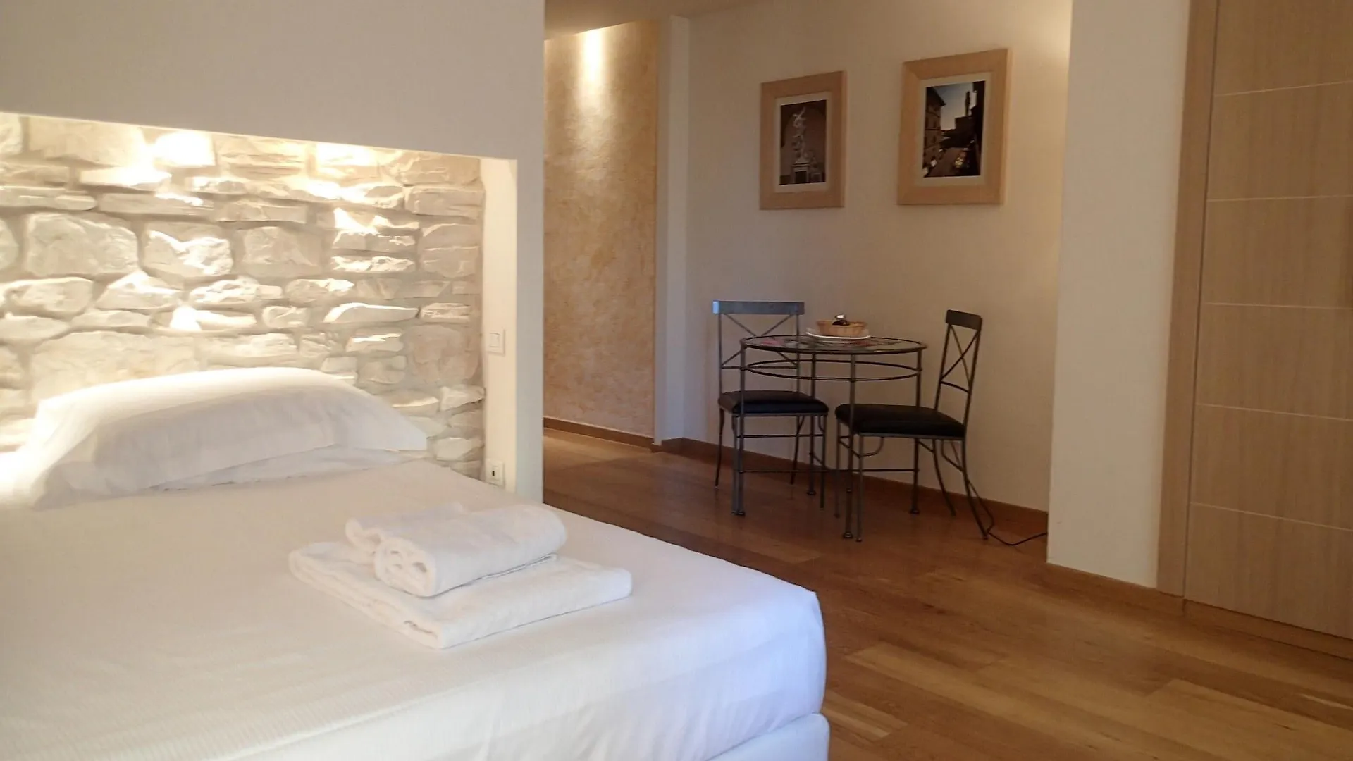 Relais Piazza Signoria Aparthotel Florence
