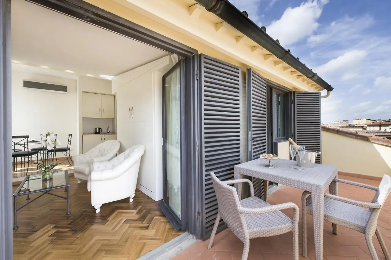 Relais Piazza Signoria Aparthotel Florence