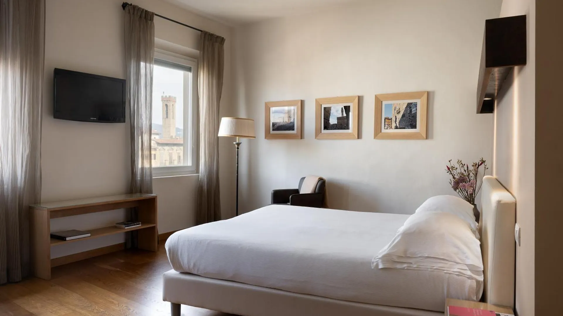 Relais Piazza Signoria Aparthotel Florence