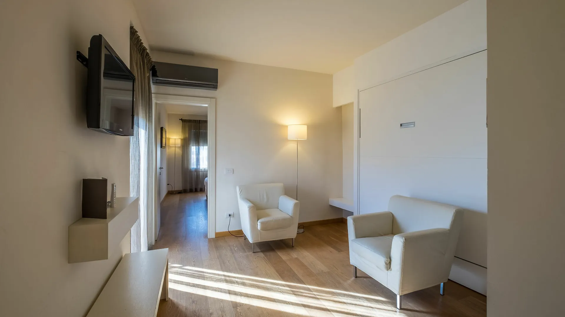 Relais Piazza Signoria Aparthotel Florence