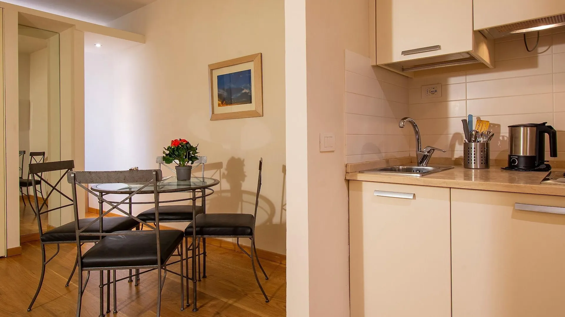 ***  Relais Piazza Signoria Aparthotel Florence Italy