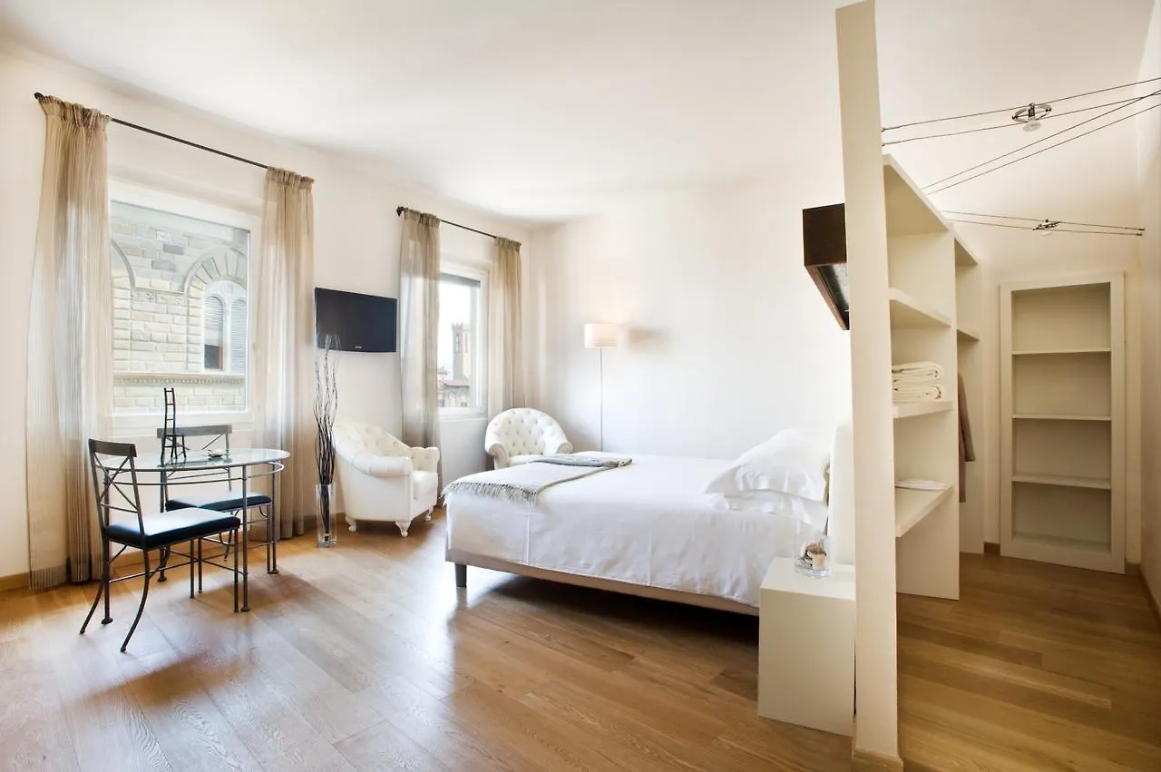 Relais Piazza Signoria Aparthotel Florence