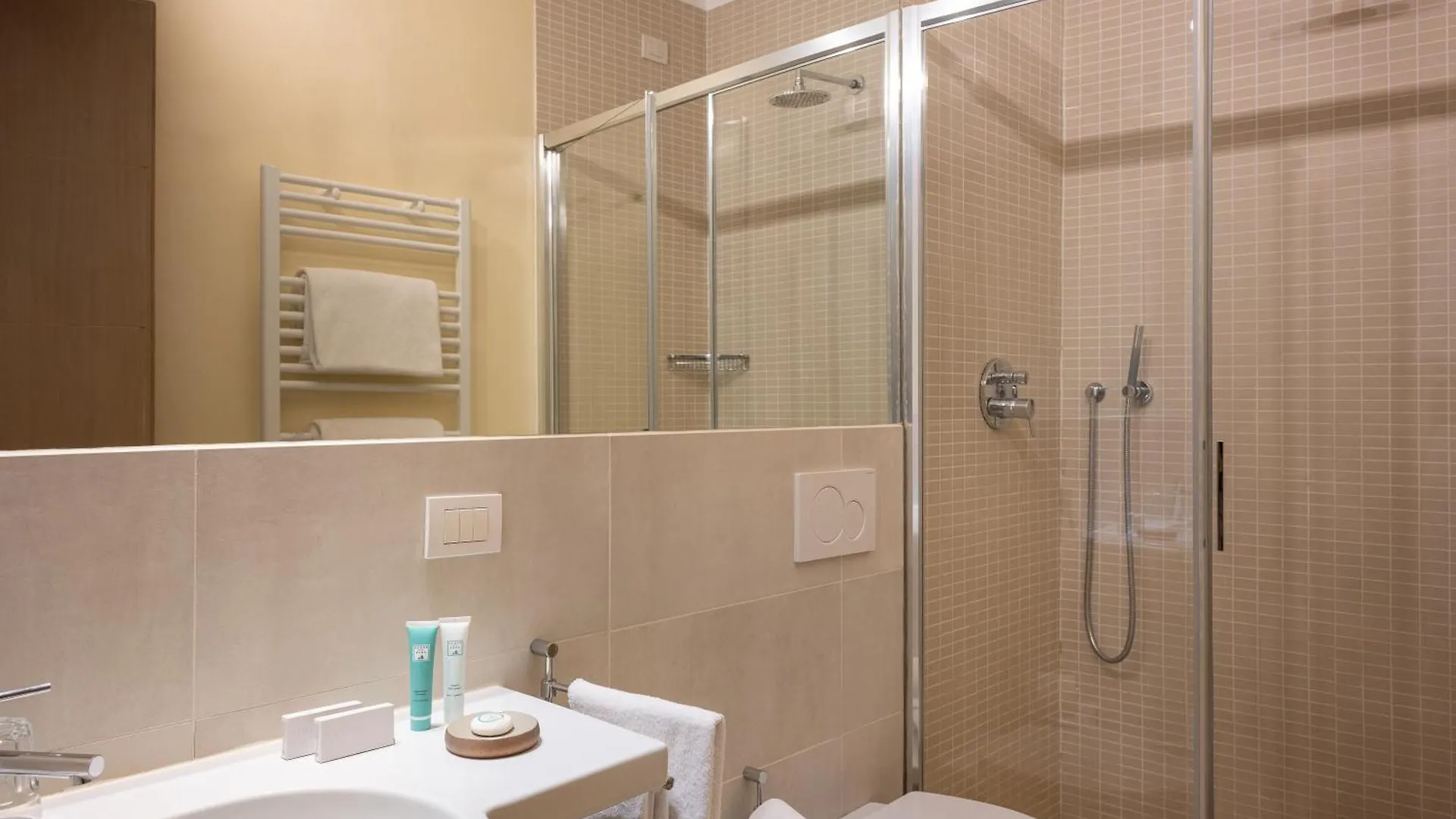 Relais Piazza Signoria Aparthotel Florence